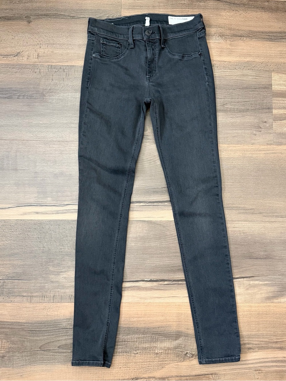 Rag & Bone Denim Legging Skinny Jean - Faded Black/Charcoal - Size 28